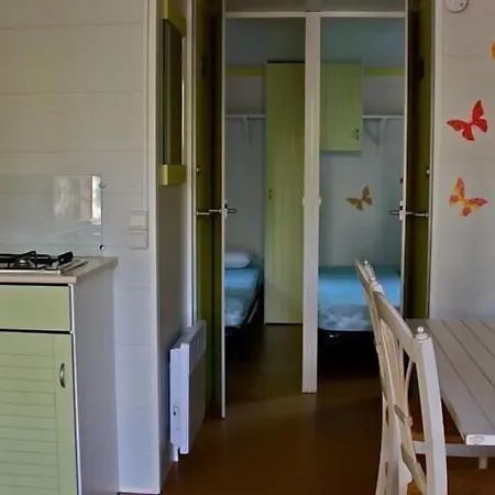 Roca Camping 2*
